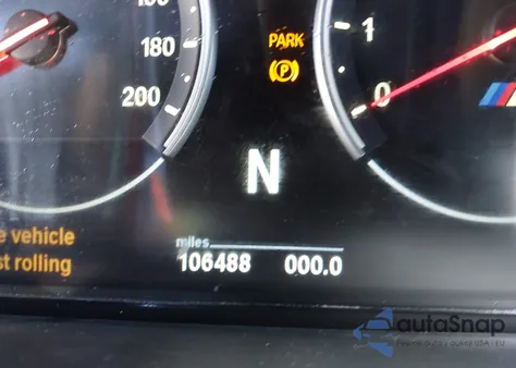 2014 BMW M5 z USA, uszkodzony, nr VIN WBSFV9C58ED097478